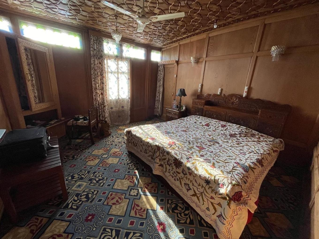 Mossess Group Of Houseboats Hotel ศรีนาการ์ ภายนอก รูปภาพ